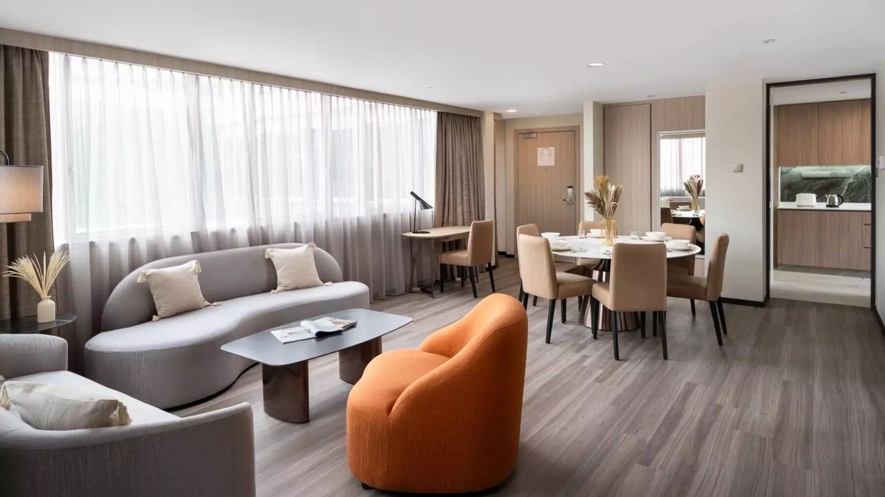Photo of Livingroom in Singapore River