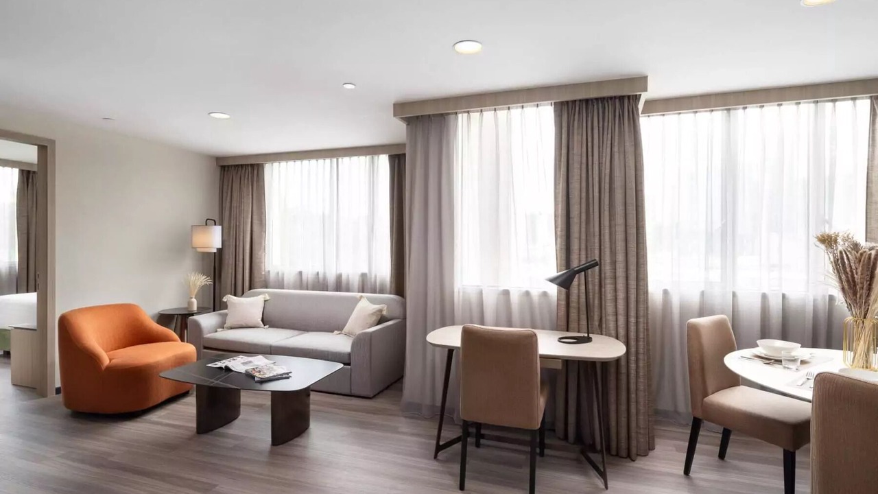 Photo of Livingroom in Downtown Singapore