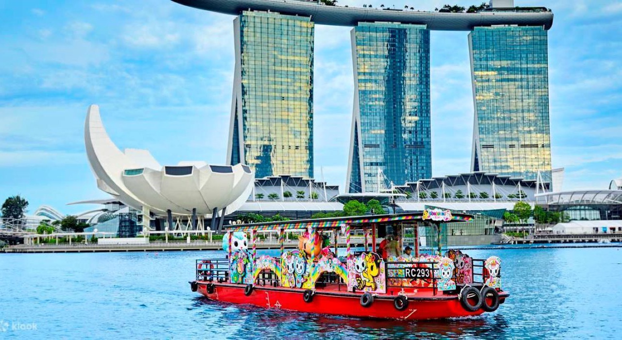 Photo of Others in Downtown Singapore