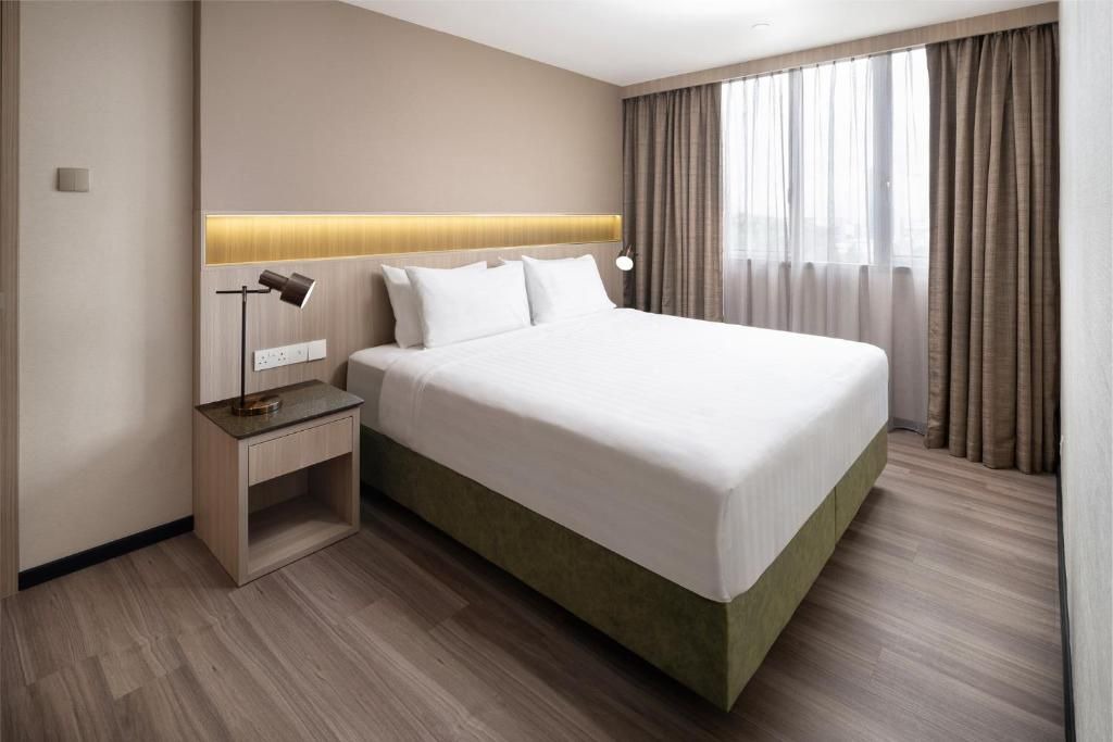 Photo of Bedroom in Singapore River
