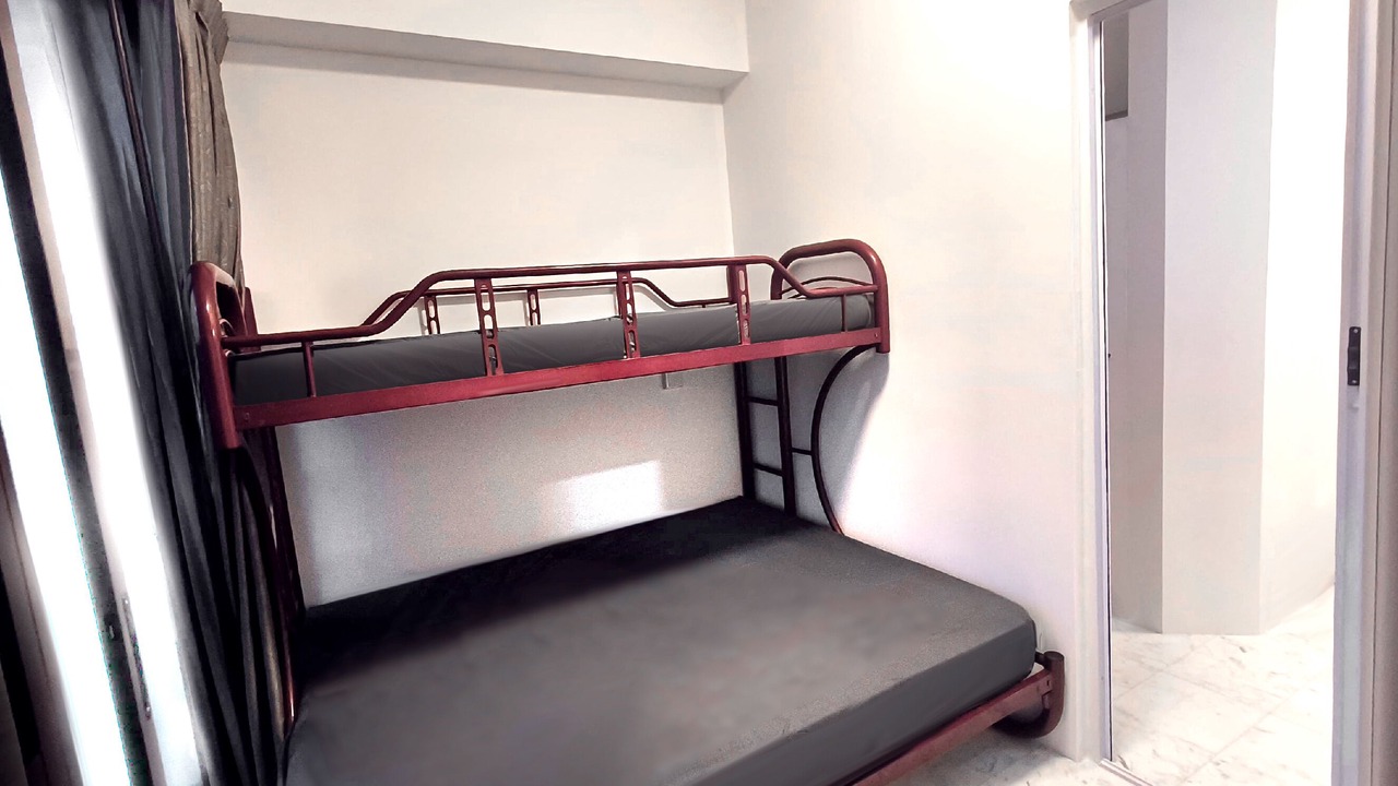 Photo of Bedroom in Geylang