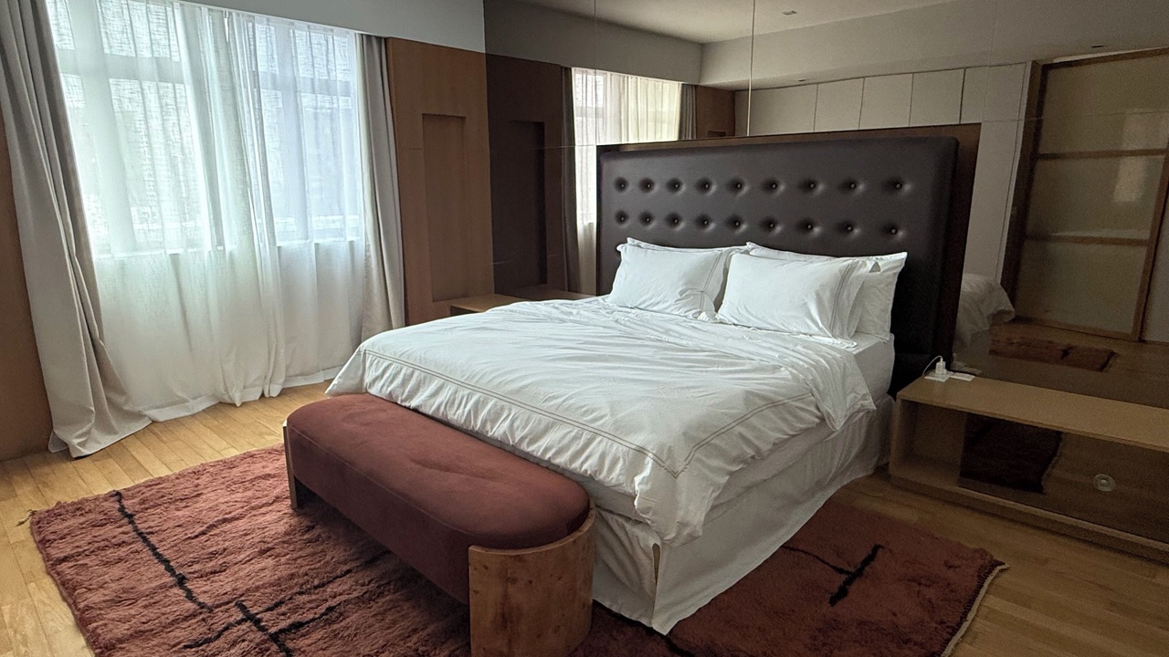 Photo of Bedroom in Singapore River