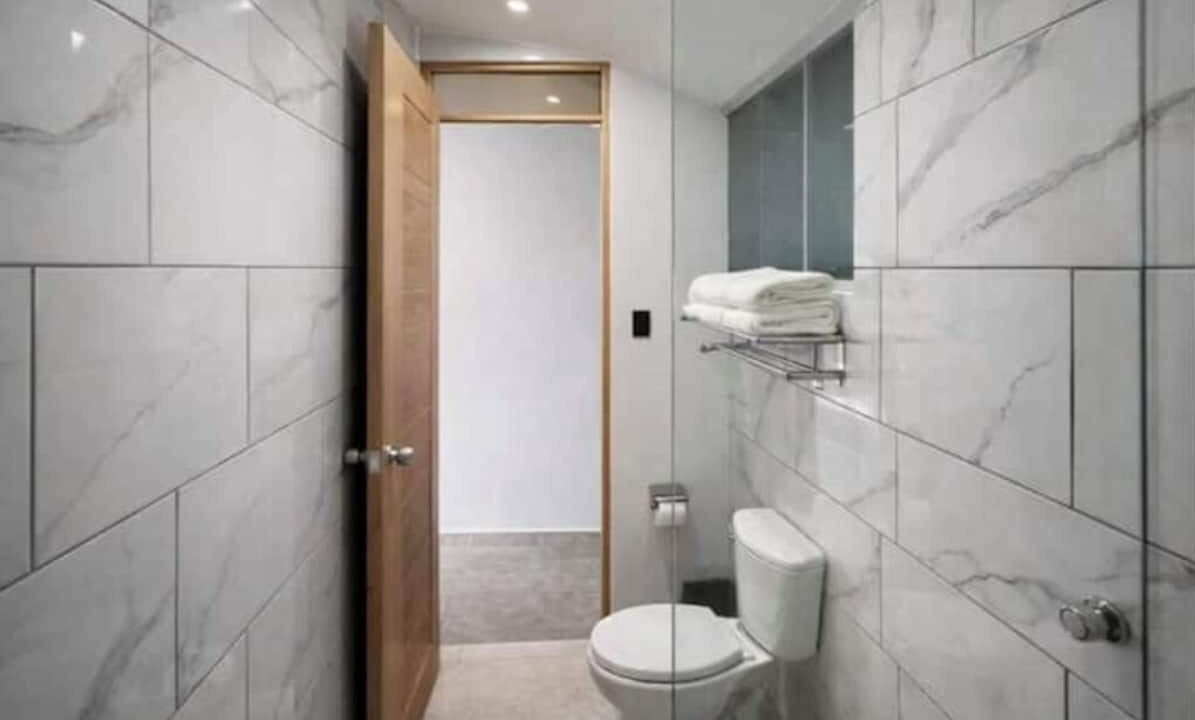 Photo of Bathroom in Farrer Park