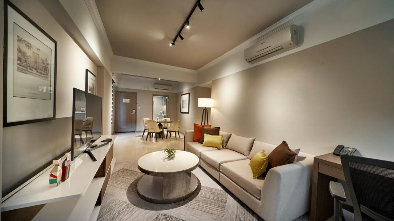 Photo of Livingroom in Singapore River