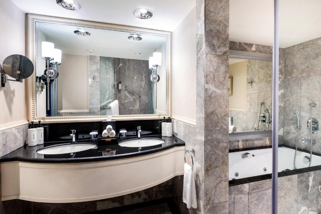 Photo of Bathroom in Orchard