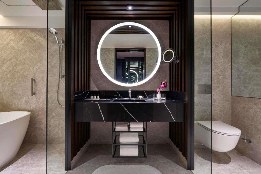 Photo of Bathroom in Colonial District