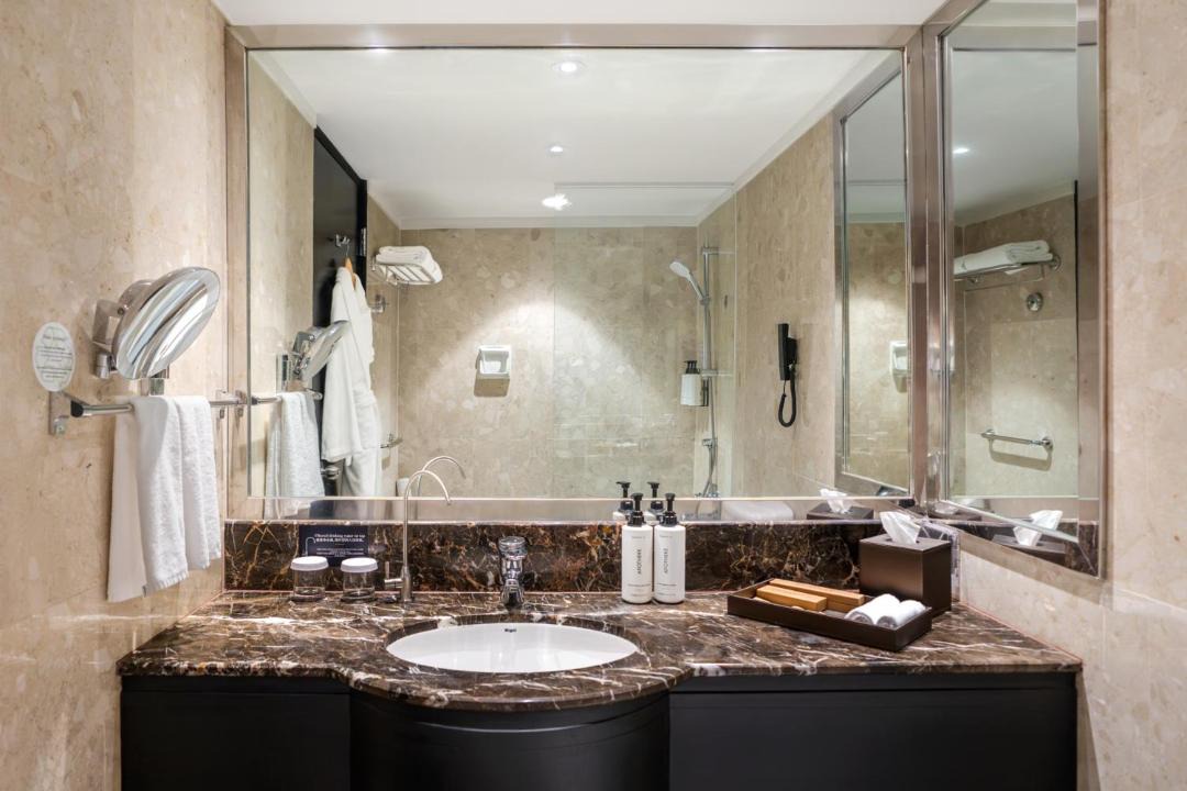 Photo of Bathroom in Orchard