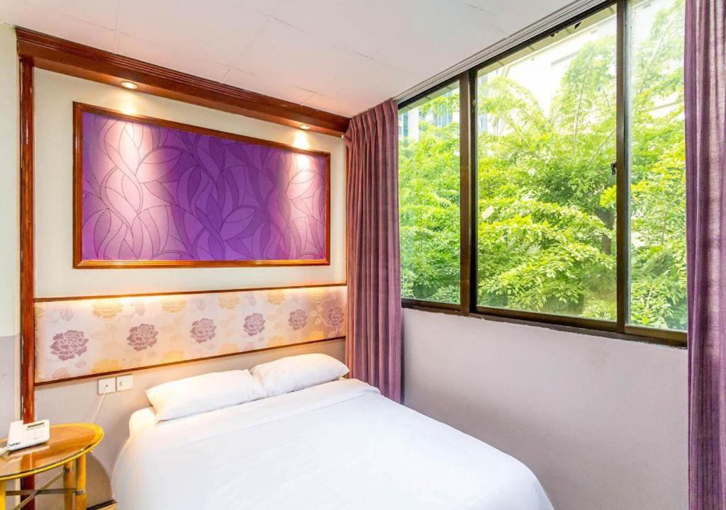 Photo of Bedroom in Lavender