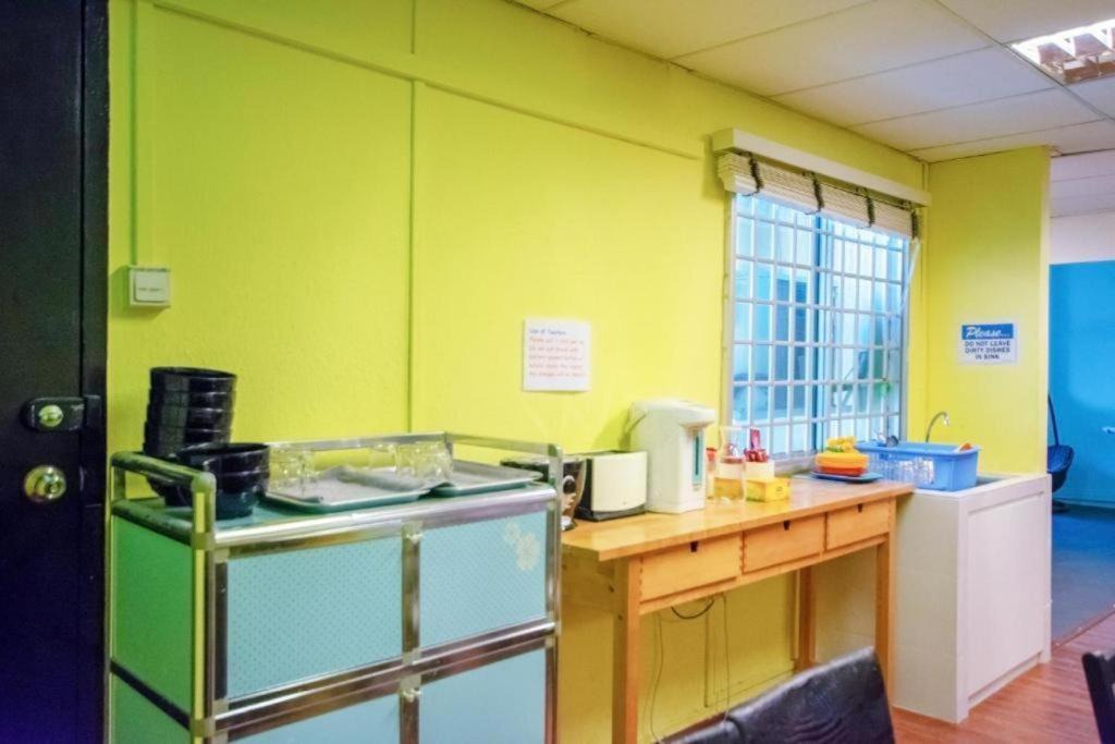 Photo of Kitchen in Downtown Singapore