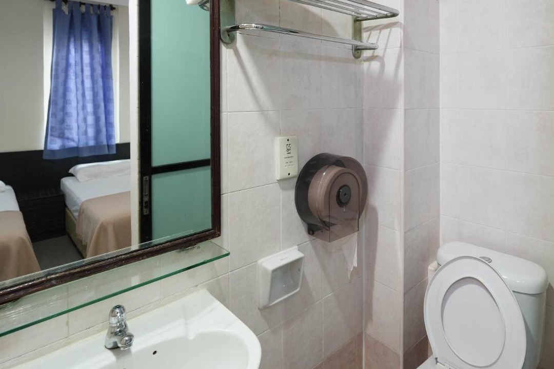 Photo of Bathroom in Geylang