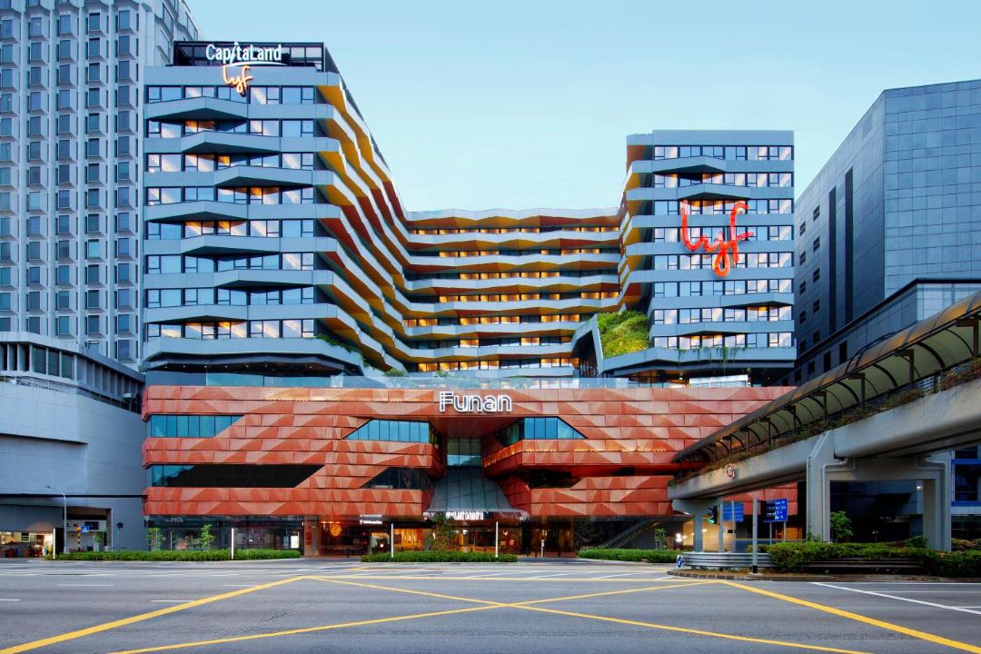 Photo of Others in Downtown Singapore