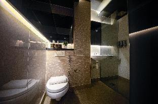 Photo of Bathroom in Outram