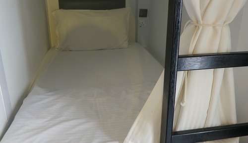 Private Room for 6 Persons