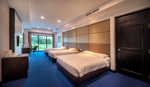 Deluxe Quad Room