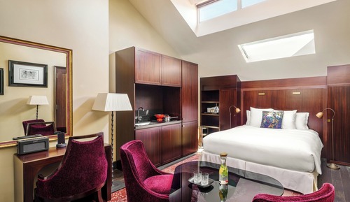 Executive Suite, 1 King Bed