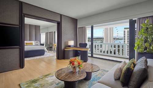 Signature Marina Bay Suite