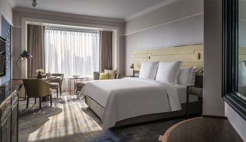 Deluxe Room, 1 King Bed