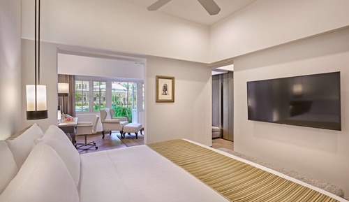 Poolside Suite - Max. 3 pax in total