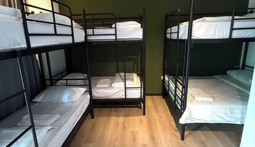 Private 8-Bed Room with Private Bathroom