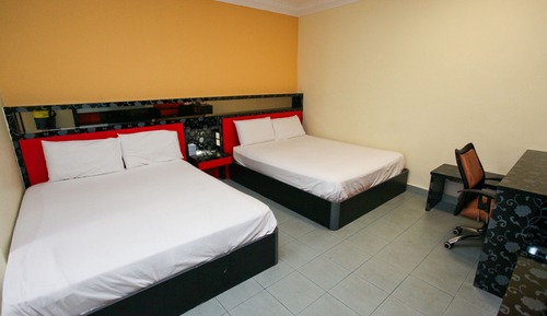 Basic Triple Room