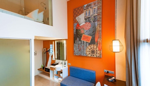 Executive Loft, 1 Queen Bed with Sofa bed