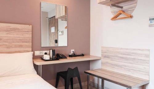 Deluxe Room with One Double and One Single Bed