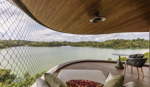 Mandai Rainforest Treehouse with Daily Afternoon Tea & Complimentary bottle of Champagne