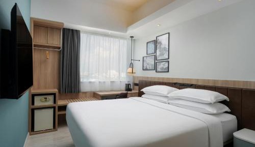 Superior King Room 