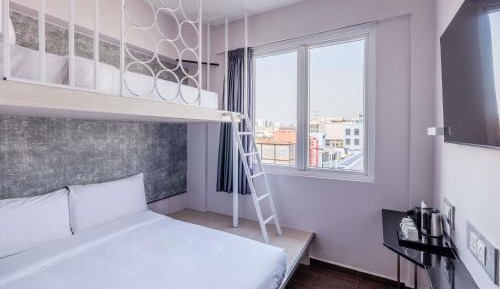 Superior Triple Room