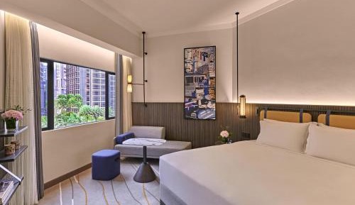 Deluxe Superior Room, 1 King Bed, High Floor