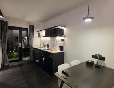 Maisonette I