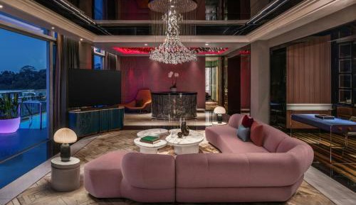 Penthouse, 1 Bedroom Presidential Suite, 1 Super King Bed, Balcony, Top Floor, Private Outdoor Pool