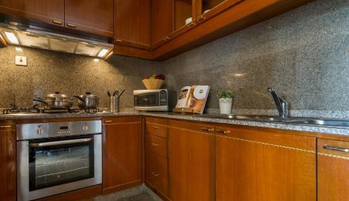 Two-Bedroom Executive Family Apartment