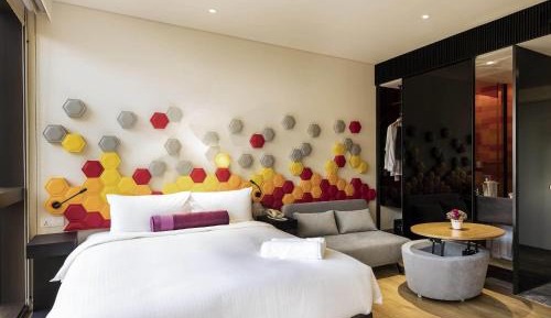 Family Room, 1 Queen Bed & 1 Sofa Bed