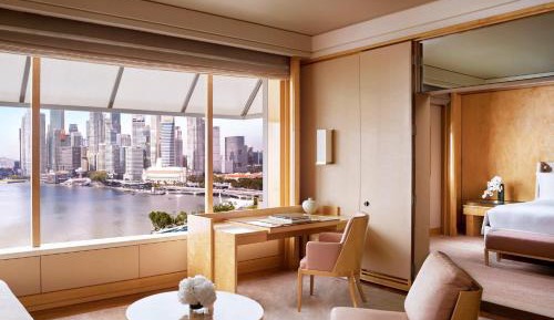 Deluxe Suite, 1 King Bed, Marina Bay View