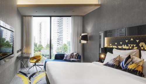 Premier Double Room, Lounge Access, Higher Floor, Free Mini-bar