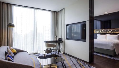 Premier Suite, Lounge Access, Higher Floor, Free Mini-bar