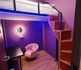 Superior, No Window, Shared Bathroom