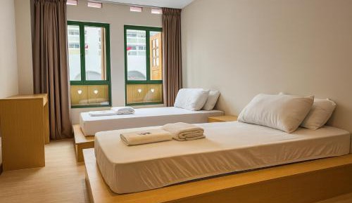 Standard Twin Room with Shared Bathroom