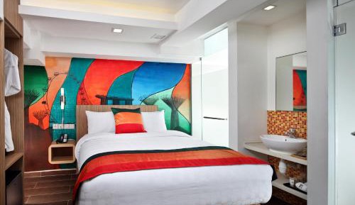 Deluxe Queen Room without Window