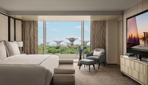 Sands Premier Suite King Gardens by the Bay View