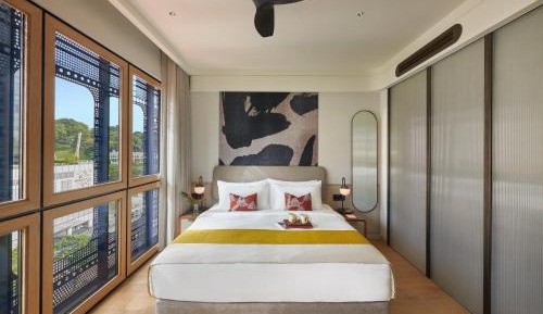 Urban Room