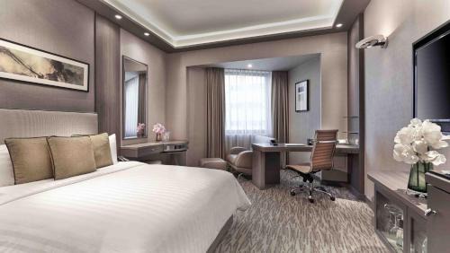 Deluxe Double Room With Free WiFi