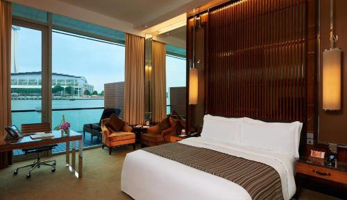 Premier Bay View Room