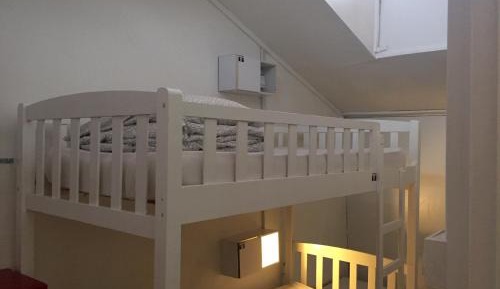 1 Single Bed in 6-Bed Mixed Dormitory Room