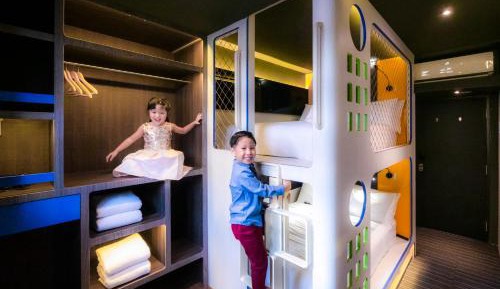 Deluxe Quadruple Room with Two Queen Beds