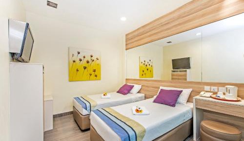 Standard Twin Room – No Window