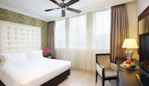 Deluxe Double or Twin Room