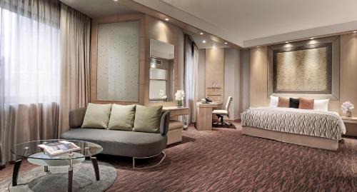 Suite with Free Wi-Fi