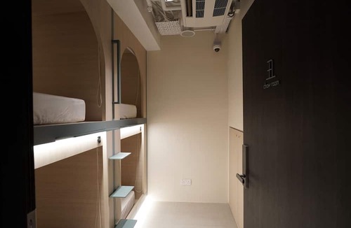 Outram Hotel | Jyu Capsule Hotel